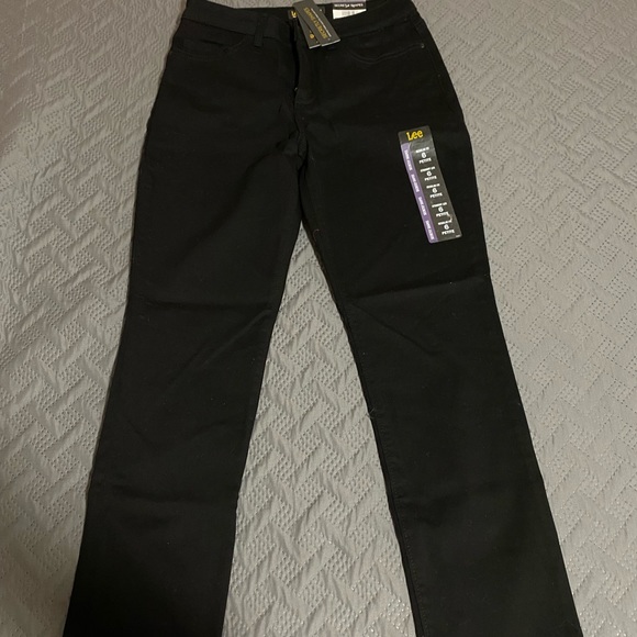 Lee straight leg mid rise jeans - Picture 1 of 3